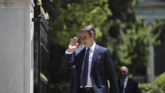 Еврозоната отказа да „отпусне колана“ на Гърция