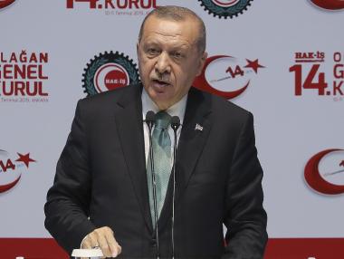 Ердоган: Споразумението за С-400 е най-важното в модерната история на Турция