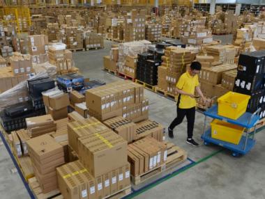 Китай отчита най-ниския ръст на икономиката от 27 години