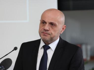 От утре общините ще използват стандартизирания заявления за 16 услуги