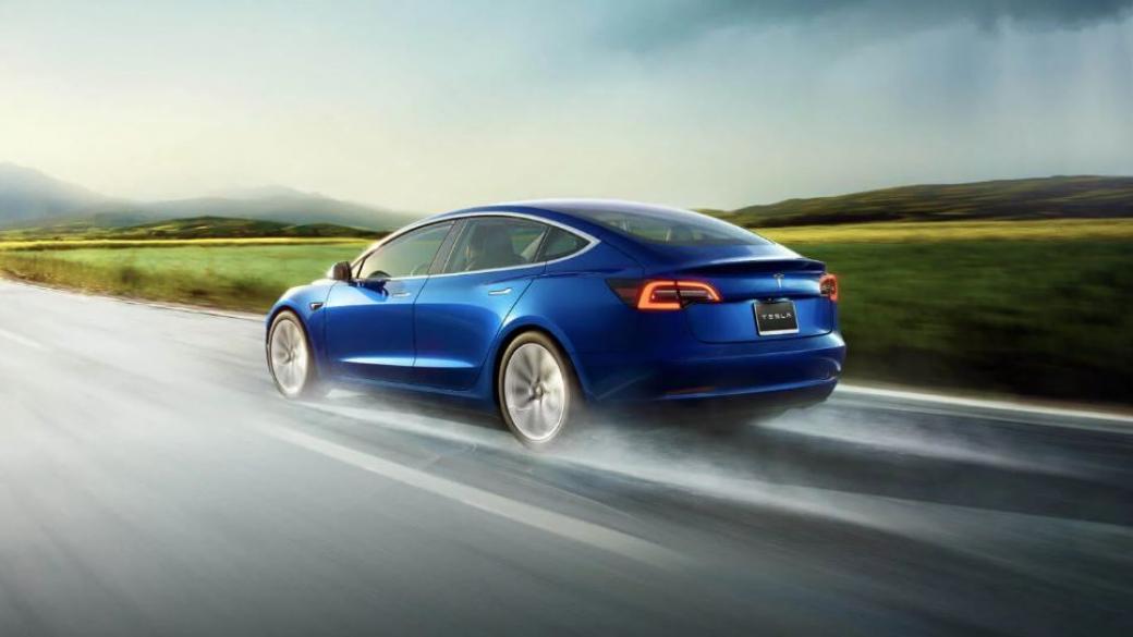 Tesla свали цената на масовия Model 3 и увеличи тези на премиум моделите