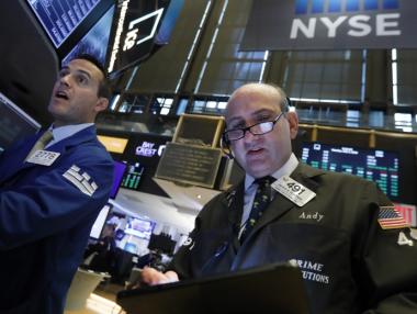 Dow Jones изтри 115 пункта в една сесия