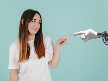 Заплаха ли са всъщност роботите за работните места
