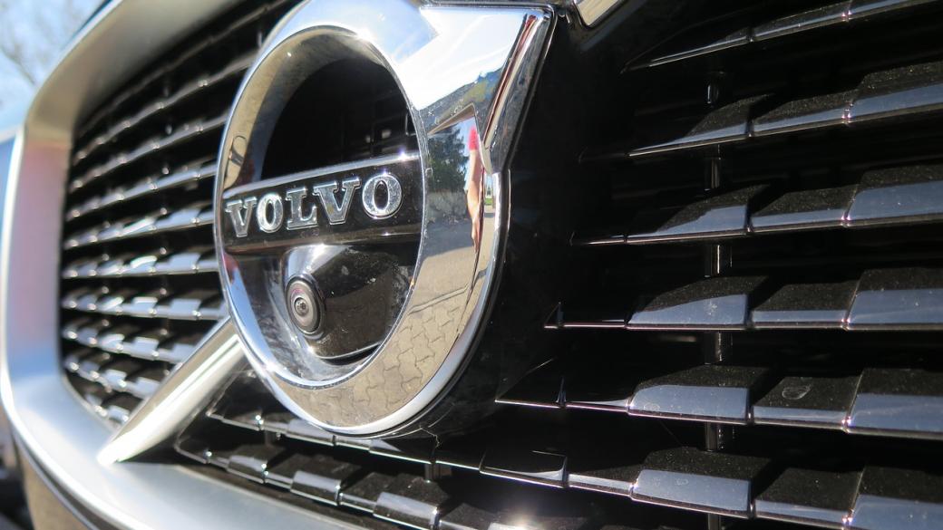 Volvo изтегля 500 000 автомобила от пазара