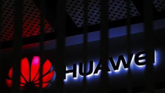 Тръмп обсъди Huawei с директорите на местните технологичните компании