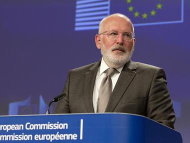 Тимерманс: Brexit без сделка ще е трагедия – и зa Великобритания, и за ЕС