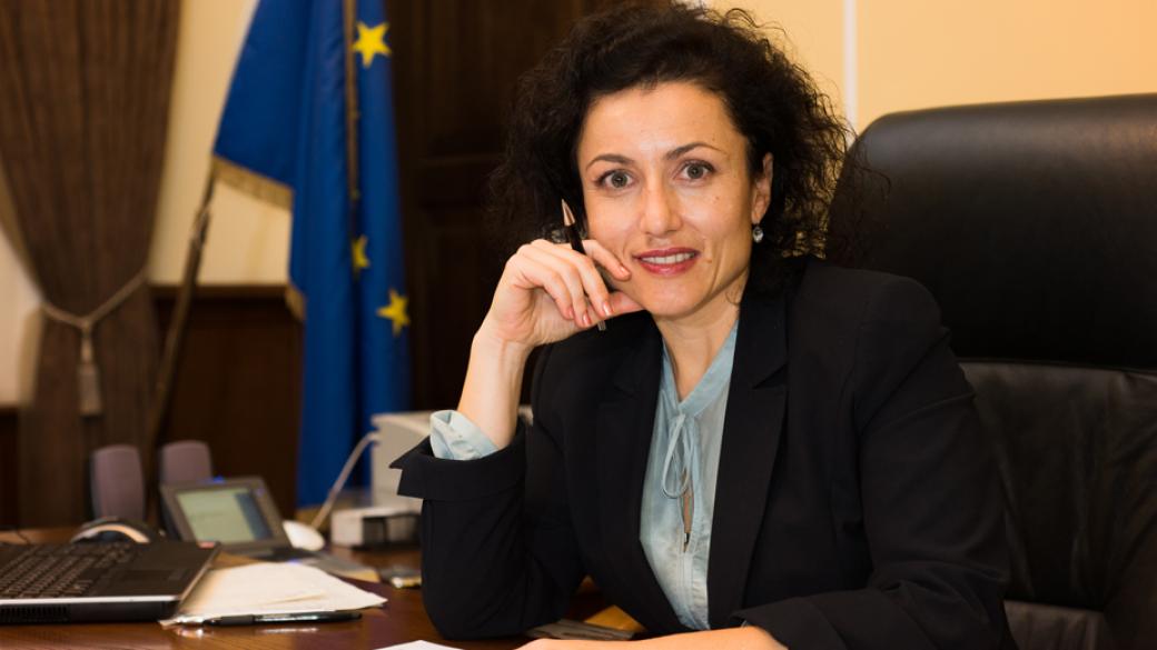 Десислава Танева: Има опасност сектор „свиневъдство“ в България да бъде заличен