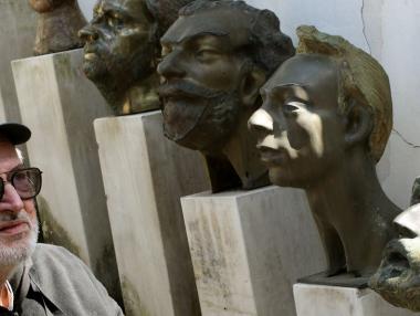 Величественият живот на метала