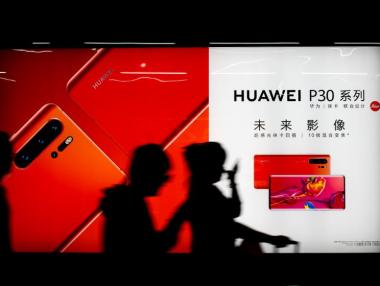Huawei печели повече на пазара в Китай