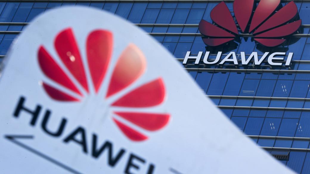 Приходите на Huawei с 23% ръст за полугодието въпреки ударите на САЩ