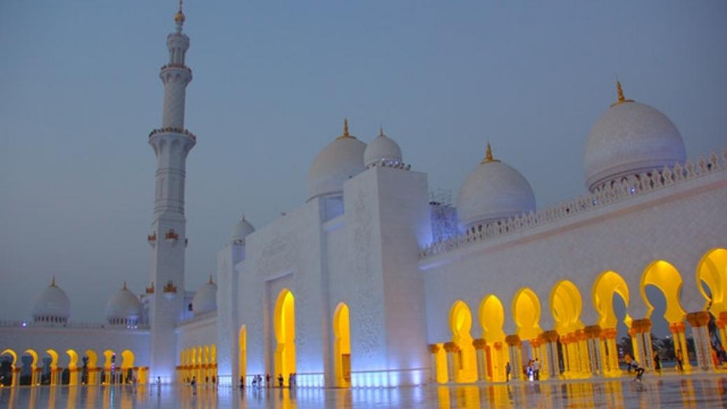 Абу Даби създаде фонд за нови атракции и мега-събития