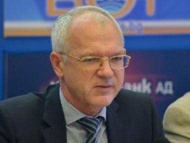 Първите няколко дни от болничния да не са платени, предлага АИКБ