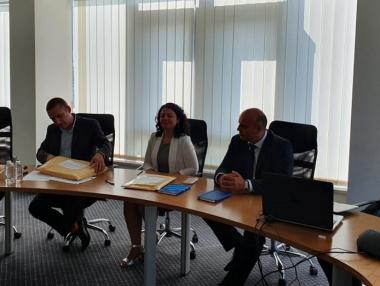 Две сдружения искат да разпределят 108 млн. лв. за малките и средни предприятия