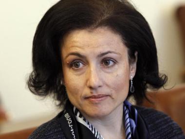 Танева даде още седмица на хората в Пазарджик да заколят прасетата си доброволно