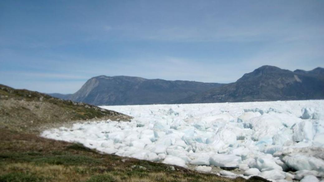 Гренландия е загубила 11 млрд. тона лед само за ден вчера