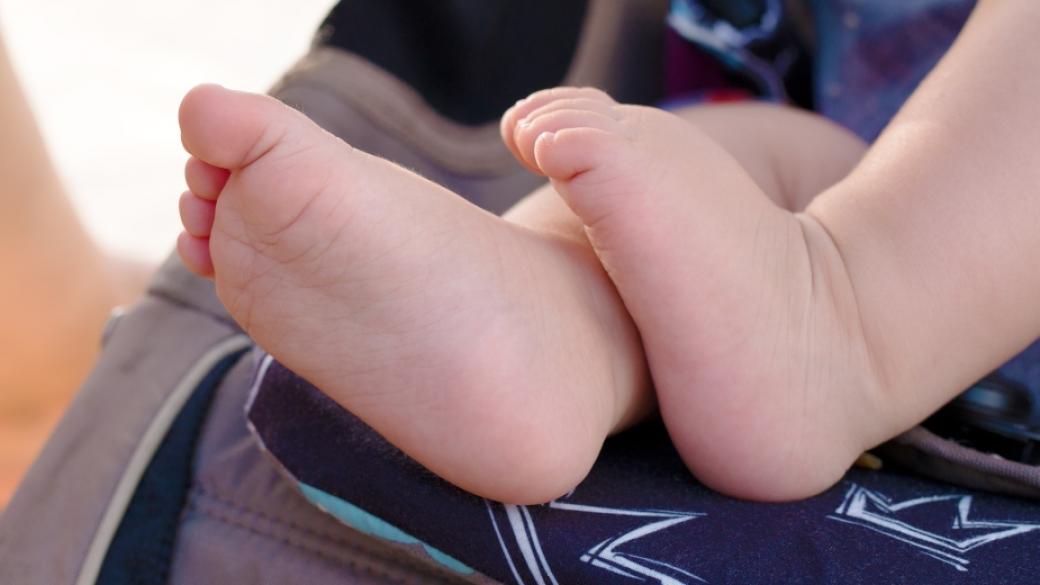 Гърция със субсидия €2000 за новородените деца