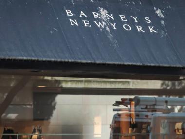 Магазините Barneys поискаха защита от фалит