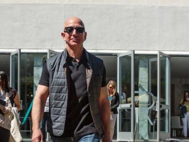 Джеф Безос e продал акции от Amazon на стойност $2,8 млрд. миналата седмица