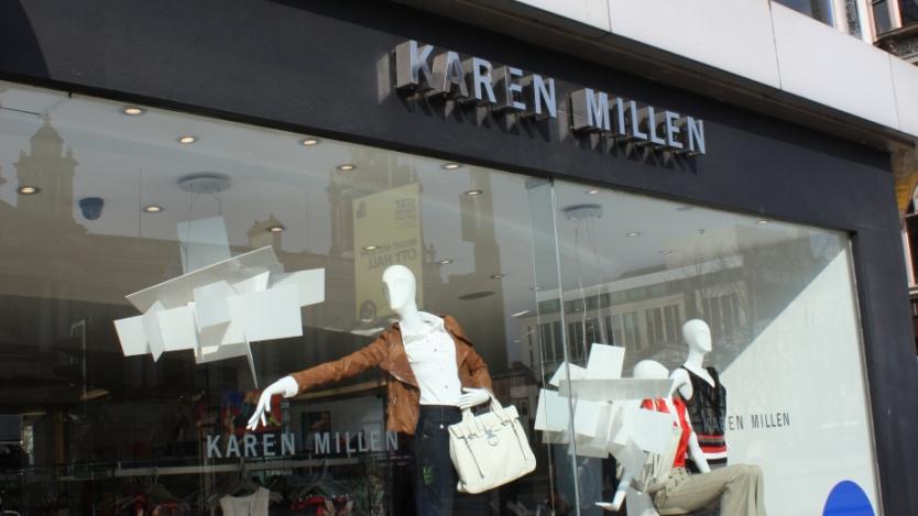 Boоhoo ще се сдобие с модния бранд Karen Millen