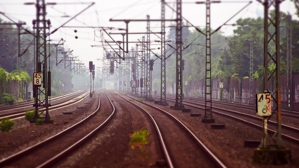 Държавата дава още 116 млн. за жп линията Костенец-Септември