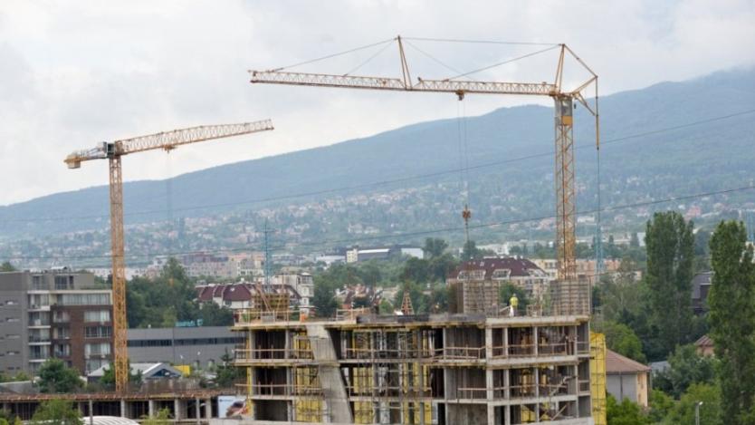 В България се правят все повече блокове, но с по-малко апартаменти