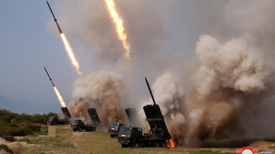 Северна Корея изстреля още две ракети в посока Японско море