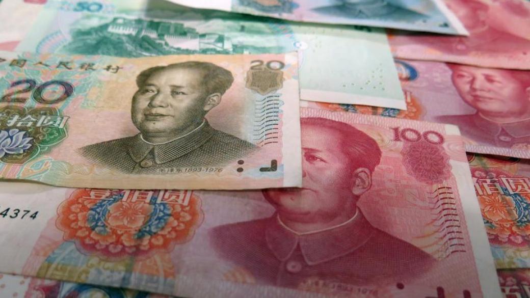 Търговската война между САЩ и Китай се трансформира във финансова и валутна
