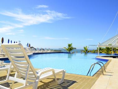 Хотели по Черноморието предлагат големи отстъпки, за да спасят сезона