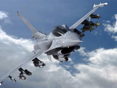 Милиардите за F-16 пратиха България на второ място по разходи за отбрана