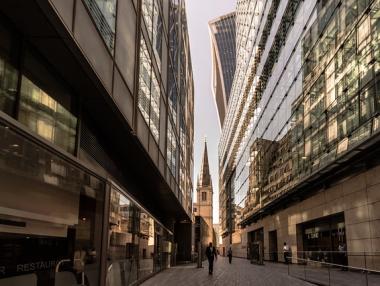 Безработицата във Великобритания продължава да расте