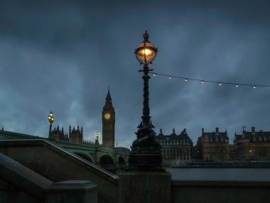 Недостиг на гориво, храна и лекарства във Великобритания при „твърд Brexit“