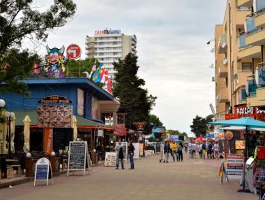 Кметовете могат да разделят курортите на зони за почивка и за парти