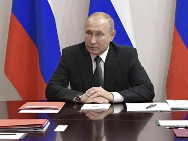 Търговската война САЩ-Китай може да вкара Русия в рецесия