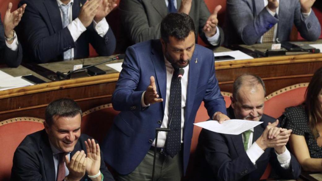 Политическите сътресения в Италия удрят икономиката