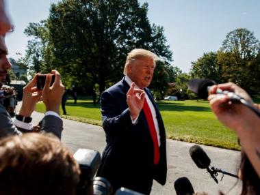 Тръмп: Европа ще ми даде всичко, стига да ги заплаша с мита за колите