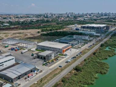 Две нови компании с инвестиции в Бургас