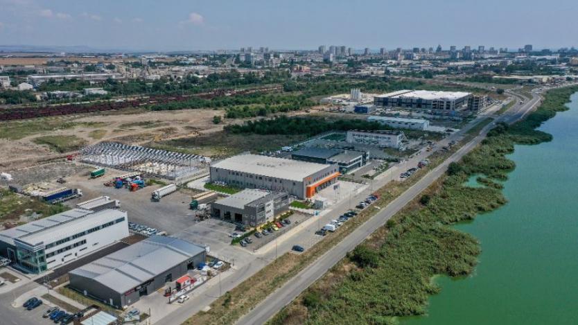 Две нови компании с инвестиции в Бургас