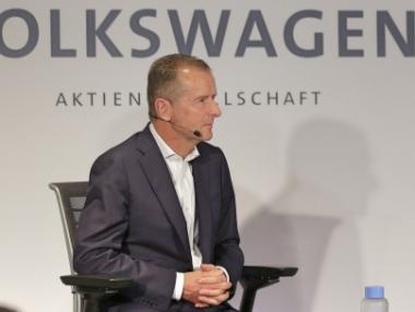 Volkswagen отрече да има апетит към придобиването на Tesla