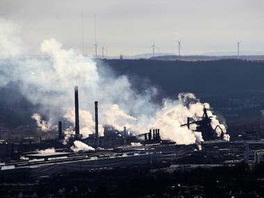 Thyssenkrupp преговаря за сливане с Kloeckner