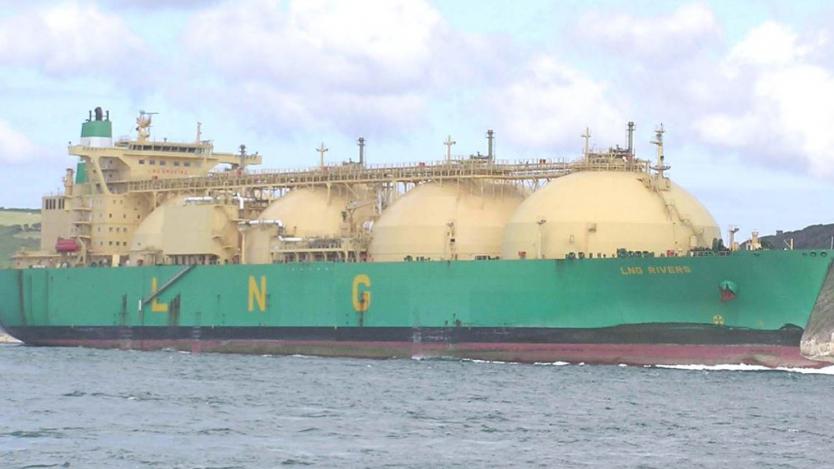 Катар ще загуби първото място като износител на втечнен природен газ