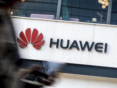 САЩ подготвят нов удар срещу Huawei