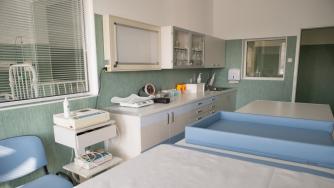 Още една болница?