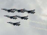 Американският конгрес одобри отпускането на $56 млн. на България за F-16