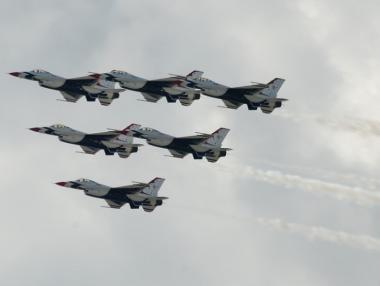 Американският конгрес одобри отпускането на $56 млн. на България за F-16
