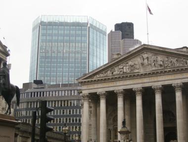 Хонконгската фондова борса предложи да купи лондонската