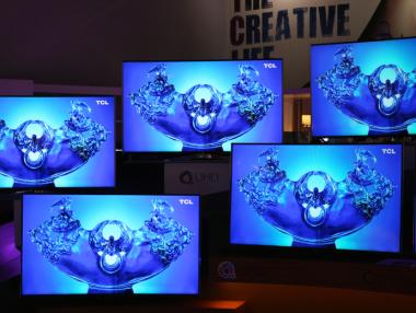 Най-богатият индиец предлага безплатни 4K телевизори