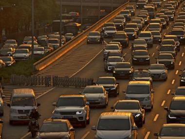 Продажбите на дребно в САЩ нараснаха повече от очакваното