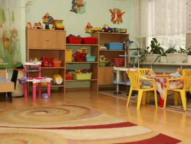 Стартира нов прием на заявления за осигуряване на детегледачи