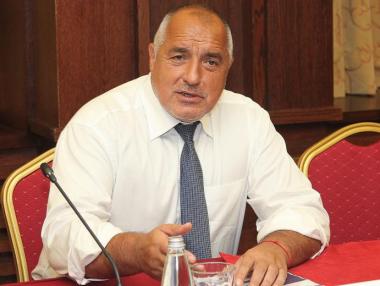 „Рецесия се бори с откриване на нови заводи“