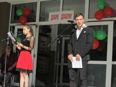 Бизнесът в Девин обучава следващо поколение техници по автоматизация